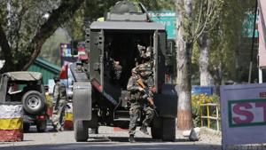 Army soldiers at the army base which was attacked by militants in Uri, Srinagar.(AP File Photo) Army soldiers at the army base which was attacked by militants in Uri, Srinagar.(AP File Photo)