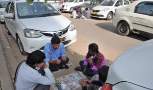 Ola and Uber cab drivers during the strike in February.(Parveen Kumar/HT File)
