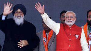 Prime Minister Narendra Modi (right) with Punjab Chief Minister Parkash Singh Badal, Jalandhar. (File Photo)(PTI) Prime Minister Narendra Modi (right) with Punjab Chief Minister Parkash Singh Badal, Jalandhar. (File Photo)(PTI)