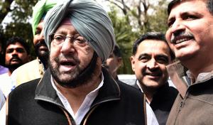 Punjab chief minister Capt Amarinder Singh will address four rallies in Delhi to help Congress’ prospects in the April 22 municipal elections.(Sonu Mehta/HT Photo) Punjab chief minister Capt Amarinder Singh will address four rallies in Delhi to help Congress’ prospects in the April 22 municipal elections.(Sonu Mehta/HT Photo)