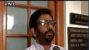 Shiv Sena Ravindra Gaikwad is unapologetic about hitting the Air India official.(ANI Twitter) Shiv Sena Ravindra Gaikwad is unapologetic about hitting the Air India official.(ANI Twitter)