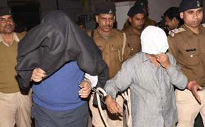 BSSC question paper leak accused being produced in a Patna court.(Santosh Kumar/HT file photo) BSSC question paper leak accused being produced in a Patna court.(Santosh Kumar/HT file photo)
