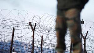 An army jawan was arrested with two grenades at Jammu and Kashmir’s Srinagar airport by an anti-hijacking squad.(File photo) An army jawan was arrested with two grenades at Jammu and Kashmir’s Srinagar airport by an anti-hijacking squad.(File photo)