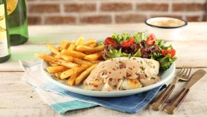 Dig into some Vietnamese chicken this weekend Dig into some Vietnamese chicken this weekend