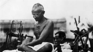 This month marks the hundredth anniversary of Gandhi’s first major political intervention on Indian soil – in the Champaran district of Bihar – where he spent several months fighting for the rights of the indigo farmers.(Getty Images) This month marks the hundredth anniversary of Gandhi’s first major political intervention on Indian soil – in the Champaran district of Bihar – where he spent several months fighting for the rights of the indigo farmers.(Getty Images)