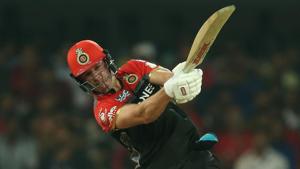 AB de Villiers of the Royal Challengers Bangalore hits a huge six during their 2017 Indian Premier League match against Kings XI Punjab at the Holkar Stadium in Indore on Monday.(BCCI) AB de Villiers of the Royal Challengers Bangalore hits a huge six during their 2017 Indian Premier League match against Kings XI Punjab at the Holkar Stadium in Indore on Monday.(BCCI)