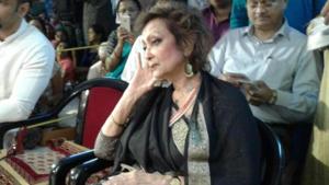 Ghazal singer Chitra Singh at the venue of Sankatmochan Sangeet Samaroh in Varanasi on Saturday.(HT Photo) Ghazal singer Chitra Singh at the venue of Sankatmochan Sangeet Samaroh in Varanasi on Saturday.(HT Photo)