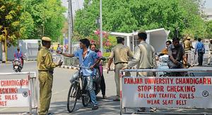 The guards at PU are not policemen, the perception that is usually held true due to their Khaki uniform.(Anil Dayal//HT) The guards at PU are not policemen, the perception that is usually held true due to their Khaki uniform.(Anil Dayal//HT)