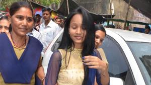 Dhanbad,Jharkhand,INDIA, April 20; Sudipti Kumari the bride of Ritesh also with police after court marriage on Thursday evening in Dhanbad. April 20, 2017 -(Photo-Bijay-Hindustan Times)Story/Pankaj Kumar(Pankaj Kumar/HT Photo) Dhanbad,Jharkhand,INDIA, April 20; Sudipti Kumari the bride of Ritesh also with police after court marriage on Thursday evening in Dhanbad. April 20, 2017 -(Photo-Bijay-Hindustan Times)Story/Pankaj Kumar(Pankaj Kumar/HT Photo)