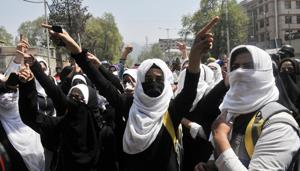 Kashmiri students shout slogans during a protest in Srinagar. More than 60 students were injured in clashes with security forces at a college in Pulwama.(Waseem Andrabi / HT Photo) Kashmiri students shout slogans during a protest in Srinagar. More than 60 students were injured in clashes with security forces at a college in Pulwama.(Waseem Andrabi / HT Photo)