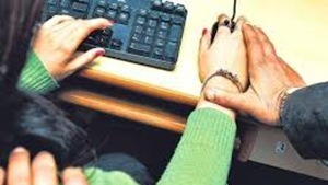 The complainant told PUCASH that he always made sexually-coloured remarks and threatened to spoil her career in case she complained.(HT Representative Image) The complainant told PUCASH that he always made sexually-coloured remarks and threatened to spoil her career in case she complained.(HT Representative Image)