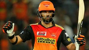 Yuvraj Singh of Sunrisers Hyderabad celebrates after reaching his fifty against Delhi Daredevils.(PTI) Yuvraj Singh of Sunrisers Hyderabad celebrates after reaching his fifty against Delhi Daredevils.(PTI)