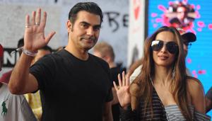Arbaaz Khan and Malaika Arora Khan arrive to attend Justin Bieber’s concert on Wednesday, a day before they divorced.(AFP) Arbaaz Khan and Malaika Arora Khan arrive to attend Justin Bieber’s concert on Wednesday, a day before they divorced.(AFP)
