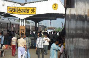 Bihar’s railway stations under EC railway zone fare badly in cleanliness, says a new audit report.(Representative pic) Bihar’s railway stations under EC railway zone fare badly in cleanliness, says a new audit report.(Representative pic)