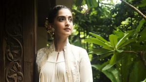 Sonam Kapoor says that her Cannes visit will be a rushed affair.(HT Photo) Sonam Kapoor says that her Cannes visit will be a rushed affair.(HT Photo)