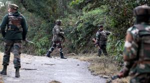 Indian army soldiers take position during an encounter with suspected militants.(AFP/Getty Images Files) Indian army soldiers take position during an encounter with suspected militants.(AFP/Getty Images Files)