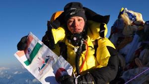 Anshu Jamsenpa unfurled the Tricolour on the mountain’s crest on May 16 at 9am, and completed the feat a second time at 7.45am on Sunday.(HT Photo) Anshu Jamsenpa unfurled the Tricolour on the mountain’s crest on May 16 at 9am, and completed the feat a second time at 7.45am on Sunday.(HT Photo)