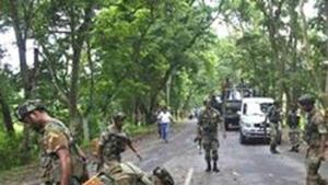 File photo of security forces during an anti-insurgency operation in the Northeast.(Reuters) File photo of security forces during an anti-insurgency operation in the Northeast.(Reuters)