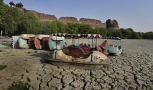 The National Green Tribunal on May 19 directed the authorities to revive and restore water bodies in Delhi, including the lake at Purana Qila.(Raj K Raj/HT Photo) The National Green Tribunal on May 19 directed the authorities to revive and restore water bodies in Delhi, including the lake at Purana Qila.(Raj K Raj/HT Photo)
