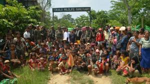 The Myanmar refugees who were repatriated on Thursday.(HT Photo) The Myanmar refugees who were repatriated on Thursday.(HT Photo)