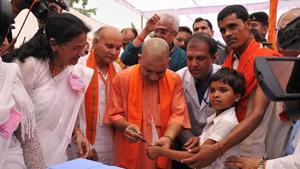 UP chief minister Yogi Adityanath launching the JE vaccination drive in Kushinagar(HT Photo) UP chief minister Yogi Adityanath launching the JE vaccination drive in Kushinagar(HT Photo)