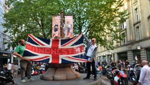 Participants of a Rally in memory of the victims of the Manchester terror attack in St Anne's Square in Manchester on May 25, 2017.(AFP) Participants of a Rally in memory of the victims of the Manchester terror attack in St Anne's Square in Manchester on May 25, 2017.(AFP)