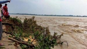 The Bihar government has been blaming Farakka barrage for siltation of the Ganga, causing floods in the state.(PTI file photo) The Bihar government has been blaming Farakka barrage for siltation of the Ganga, causing floods in the state.(PTI file photo)