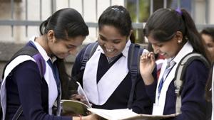 Delhi government schools have consistently managed an 88-odd pass percentage since 2013. Last year, the pass percentage was 88.98% for government schools, while private schools had a pass percentage of 86.67%.(Sonu Mehta/HT FILE) Delhi government schools have consistently managed an 88-odd pass percentage since 2013. Last year, the pass percentage was 88.98% for government schools, while private schools had a pass percentage of 86.67%.(Sonu Mehta/HT FILE)