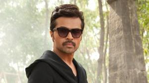 Singer Himesh filed for divorce from wife Komal in December 2016 Singer Himesh filed for divorce from wife Komal in December 2016