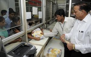 The land owning agency is yet to decide between the two dates — June 23 and June 26. A final announcement will be made after the authority meeting scheduled next week. The land owning agency is offering around 13,000 flats under the scheme(Hindustan Times) The land owning agency is yet to decide between the two dates — June 23 and June 26. A final announcement will be made after the authority meeting scheduled next week. The land owning agency is offering around 13,000 flats under the scheme(Hindustan Times)