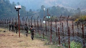 Soldiers stand guard near the Line of Control (LoC) in Jammu and Kashmir.(PTI File Photo) Soldiers stand guard near the Line of Control (LoC) in Jammu and Kashmir.(PTI File Photo)