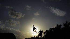 Overcast above Shivaji statue in Kothrud. IMD forecast monsoon to hit state in 48 hours.(RAVINDRA JOSHI/HT) Overcast above Shivaji statue in Kothrud. IMD forecast monsoon to hit state in 48 hours.(RAVINDRA JOSHI/HT)