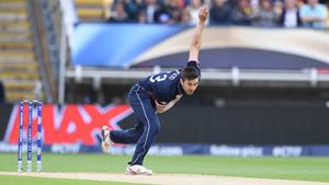 England’s Mark Wood seems to be defying the age-old technique of gradual increase in speed in the run-ups.(Action Plus via Getty Images) England’s Mark Wood seems to be defying the age-old technique of gradual increase in speed in the run-ups.(Action Plus via Getty Images)