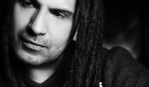 Apache Indian says he keeps himself updated by working with new music producers and song-writers.(HT Photo) Apache Indian says he keeps himself updated by working with new music producers and song-writers.(HT Photo)