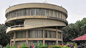 The woman said she stood by her allegations and will move the high court against the cancellation of PhD enrolment. She alleged that there were discrepancies in the record of guest house.(HT File) The woman said she stood by her allegations and will move the high court against the cancellation of PhD enrolment. She alleged that there were discrepancies in the record of guest house.(HT File)