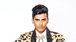 Ex-Bigg Boss contestant Sushant Divgikar is popular for his ability to sing in both male and female voices. Ex-Bigg Boss contestant Sushant Divgikar is popular for his ability to sing in both male and female voices.