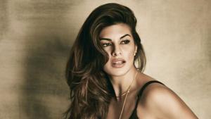 Jacqueline Fernandez says our imperfections are not flaws; they make us who we are.(HT Photo) Jacqueline Fernandez says our imperfections are not flaws; they make us who we are.(HT Photo)