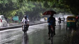 Delhi has already received 191.1 mm rainfall in June this year causing the weather to stay pleasant.(Saumya Khandelwal/HT Photo) Delhi has already received 191.1 mm rainfall in June this year causing the weather to stay pleasant.(Saumya Khandelwal/HT Photo)