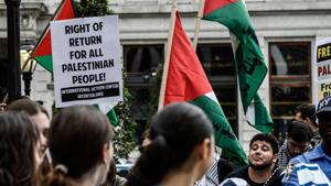 People protesting for Palestinian rights attend the ‘Celebrate Israel’ parade, New York City, June 4. Criticism of America’s unflinching support of Israel is more palpable than before(REUTERS) People protesting for Palestinian rights attend the ‘Celebrate Israel’ parade, New York City, June 4. Criticism of America’s unflinching support of Israel is more palpable than before(REUTERS)