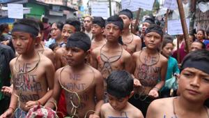 A section of the children fielded by the Gorkha Janmukti Morcha leaders in Darjeeling to demand for a separate state of Gorkhaland.(Bikram Sashanker) A section of the children fielded by the Gorkha Janmukti Morcha leaders in Darjeeling to demand for a separate state of Gorkhaland.(Bikram Sashanker)