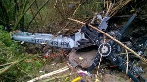 Wreckage of the helicopter which went missing in Arunachal Pradesh.(HT Photo) Wreckage of the helicopter which went missing in Arunachal Pradesh.(HT Photo)