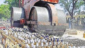 Prohibition is in place in Gujarat since it attained statehood in 1960.(REUTERS File photo for representational purpose) Prohibition is in place in Gujarat since it attained statehood in 1960.(REUTERS File photo for representational purpose)
