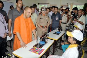 Uttar Pradesh chief minister Yogi Adityanath visits a skill development centre in Gorakhpur on Sunday.(PTI) Uttar Pradesh chief minister Yogi Adityanath visits a skill development centre in Gorakhpur on Sunday.(PTI)