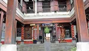 The Chaphekar Smarak Samiti restored the wada to its former glory.(HT PHOTO) The Chaphekar Smarak Samiti restored the wada to its former glory.(HT PHOTO)