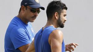 The Indian cricket team, especially skipper Virat Kohli, will have one too many experts in the dressing room. After Zaheer Khan and Rahul Dravid, head coach Ravi Shastri wants to select his own support staff(Hindustan Times/Santosh Harhare) The Indian cricket team, especially skipper Virat Kohli, will have one too many experts in the dressing room. After Zaheer Khan and Rahul Dravid, head coach Ravi Shastri wants to select his own support staff(Hindustan Times/Santosh Harhare)
