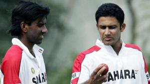 Lakshmipathy Balaji (L) believes one year is too short a period for any coach to put the processes he wants to implement in order, inferring that Anil Kumble’s tenure as Indian cricket team’s coach was not long enough.(AFP/Getty Images) Lakshmipathy Balaji (L) believes one year is too short a period for any coach to put the processes he wants to implement in order, inferring that Anil Kumble’s tenure as Indian cricket team’s coach was not long enough.(AFP/Getty Images)