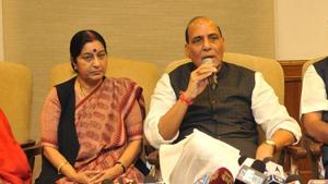 External affairs minister Sushma Swaraj and home minister Rajnath Singh will brief an all-party meeting on the stand-off with China on Friday(HT FILE PHOTO) External affairs minister Sushma Swaraj and home minister Rajnath Singh will brief an all-party meeting on the stand-off with China on Friday(HT FILE PHOTO)