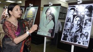 Actress Deepti Naval at an exhibition of her movie posters organised by the NFAI at her book launch.(HT PHOTO) Actress Deepti Naval at an exhibition of her movie posters organised by the NFAI at her book launch.(HT PHOTO)