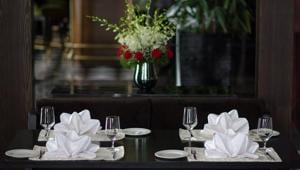The opening of Hemant Oberoi’s eponymous eatery at BKC spells relief for his fans and with good reason.(Facebook/HemantOberoiBKC) The opening of Hemant Oberoi’s eponymous eatery at BKC spells relief for his fans and with good reason.(Facebook/HemantOberoiBKC)
