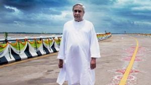 Chief Minister Naveen Patnaik inaugurating Netaji Subash Chandra Bose Bridge over River Kathajodi in Cuttack on Wednesday.(PTI) Chief Minister Naveen Patnaik inaugurating Netaji Subash Chandra Bose Bridge over River Kathajodi in Cuttack on Wednesday.(PTI)